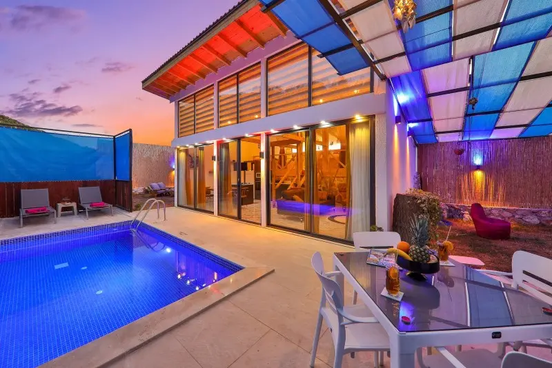 Villa Huş-2